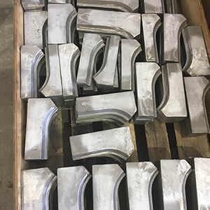 Supports de charge, longerons et cavaliers