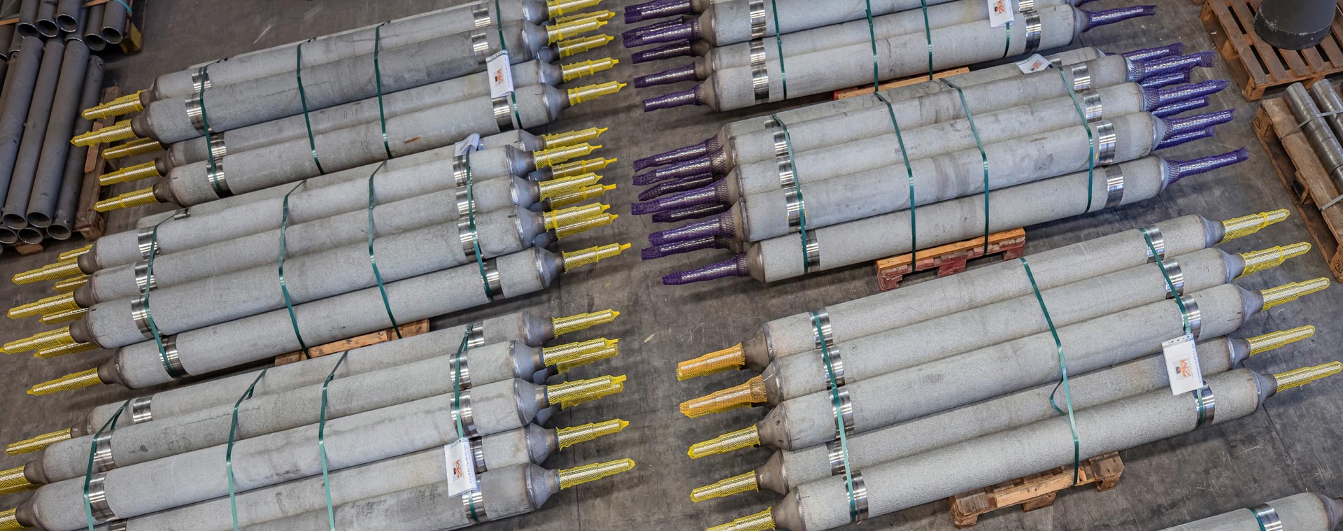 Rouleaux en coulée centrifuge pour fours de traitement thermique continus